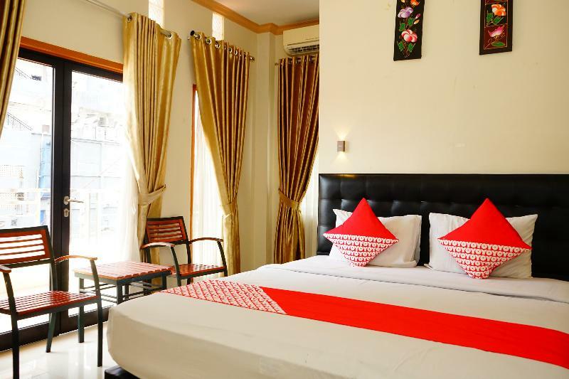 Grand Vella Hotel Pangkal Pinang Exterior foto